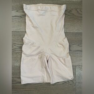 Spanx high waisted shape wear  mid thigh short size 2X